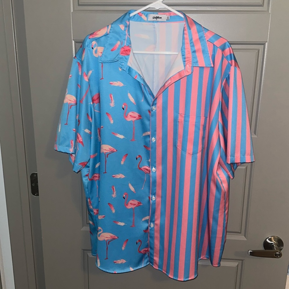 XXL Hawaiian shirt with flamingos!